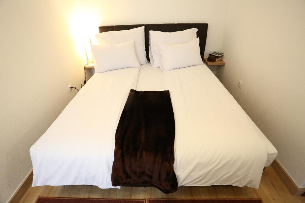 Apartments Kolonija Sarajevo Bilik gambar