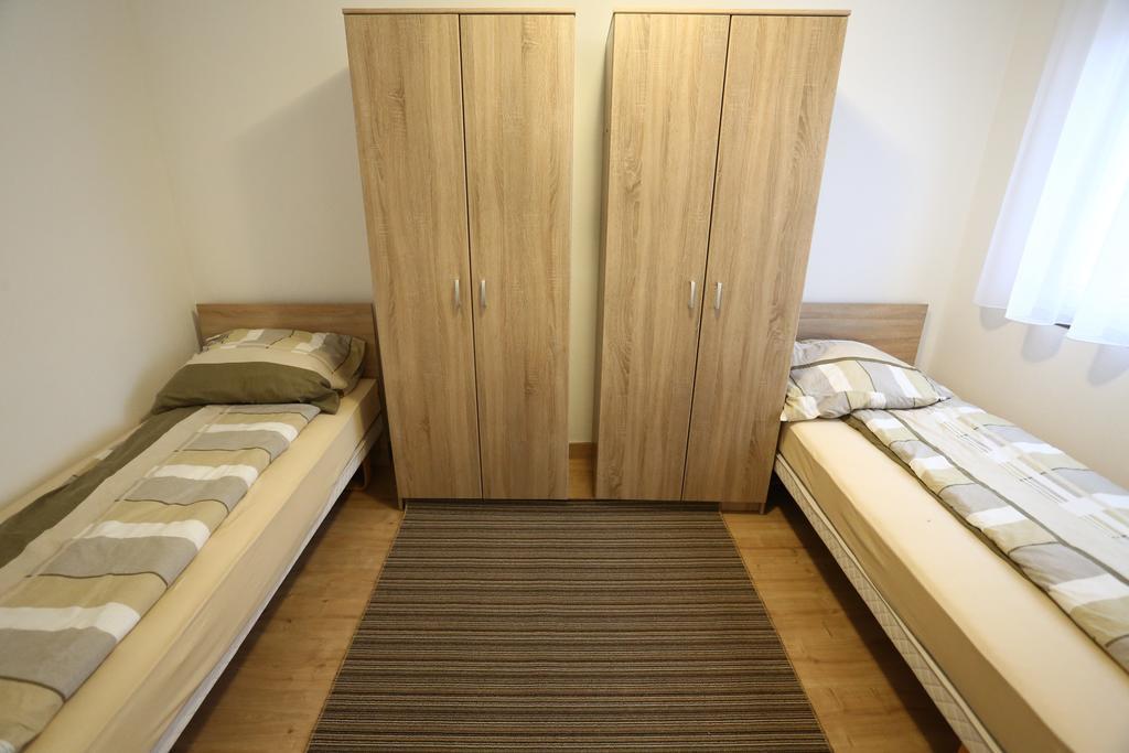 Apartments Kolonija Sarajevo Bilik gambar