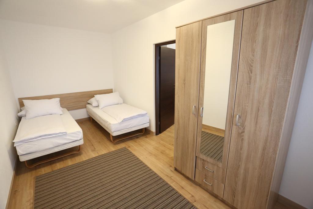 Apartments Kolonija Sarajevo Bilik gambar