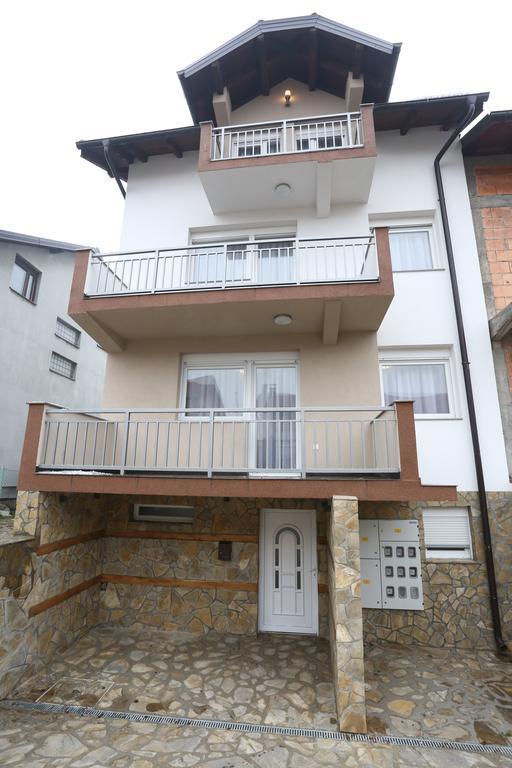 Apartments Kolonija Sarajevo Bilik gambar